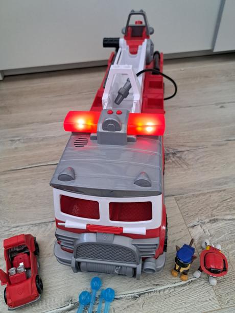 Labkova patrola hasičske auto,