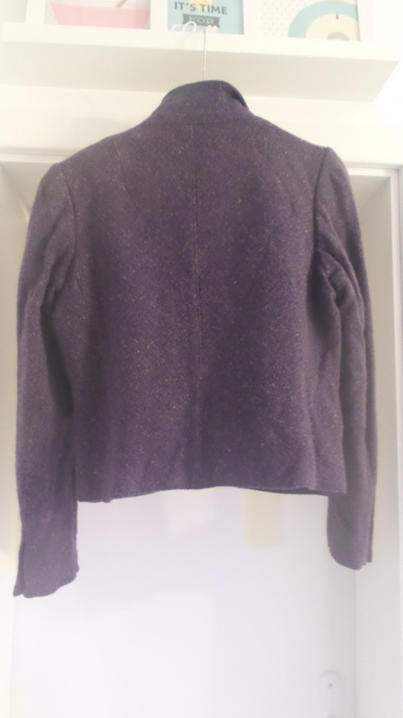 Teplejsie fialove sako pierre cardin , 38