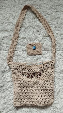 Háčkovaná kabelka,