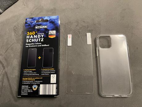 Sklo aj kryt iphone 11 pro, apple