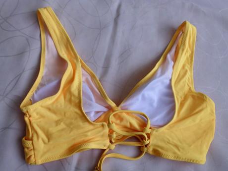 Žltá + tmavozelená farba, m