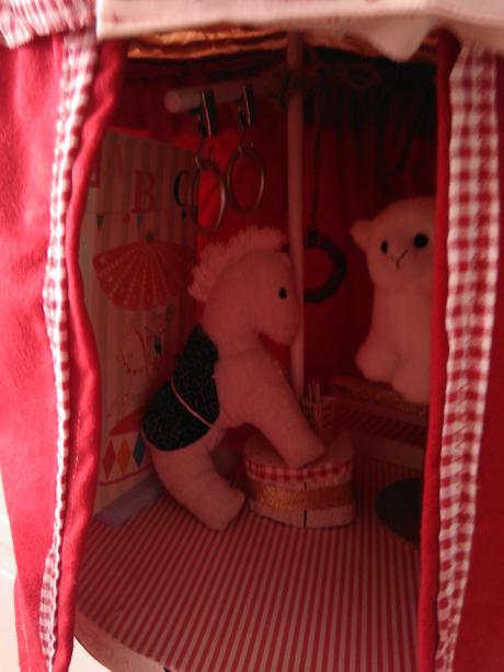 Cirkus -  hand made hračka aj dekorácia, 