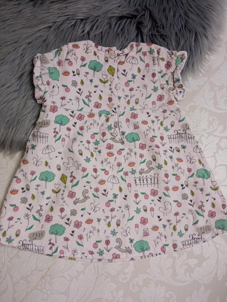 Dievčenské vzorované menčestrové šaty (6-9mes.), marks & spencer,68