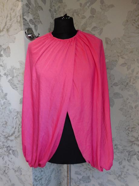 Zara pekna štilova bluzka, zara,38