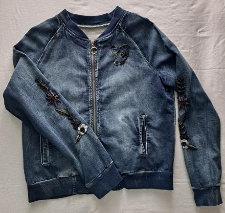 Rifľová vyšívaná bunda (m/l), m