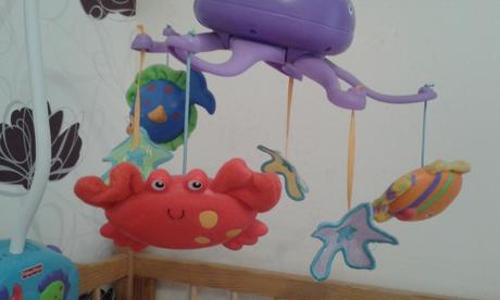 Krásny kolotoč na postielku s adaptérom,