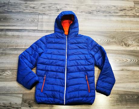 Zimna bunda, v. 158, reserved,158