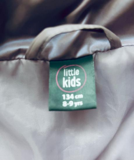 Prechodna bundička, 134