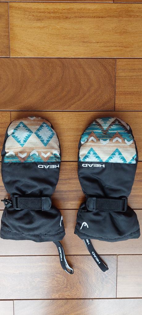 Lyžiarske rukavice, 140