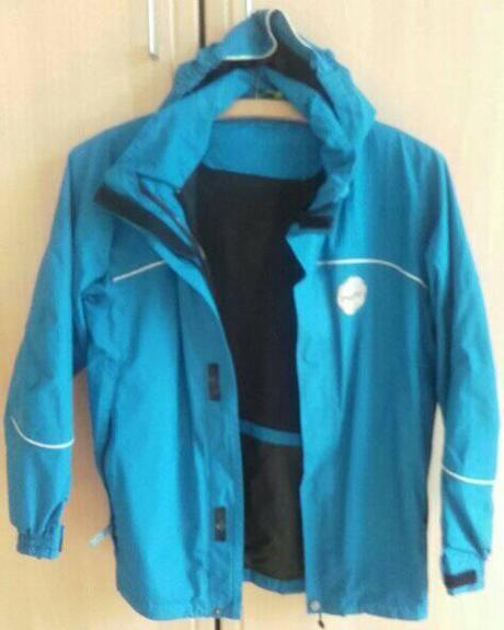 Vetrovka modra na jeseň s 2-dvojzipsom 152, 152
