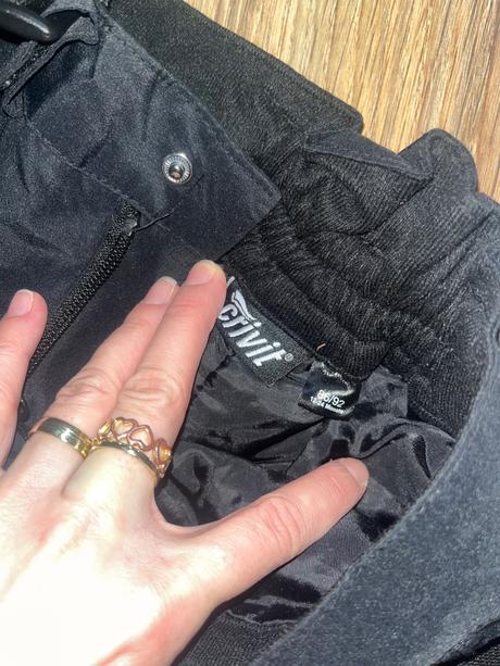 Nohavcie do snehu a budna 86, crivit,86