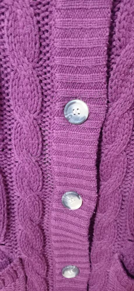 Sveter, pepperts,140