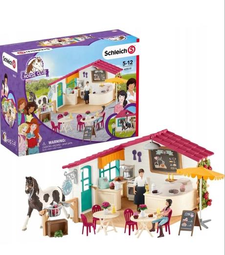 Kaviareň pre kone, plus stajňa, 