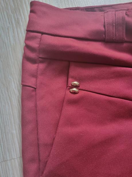 Bordové dámske nohavice zn. freesia paris, s