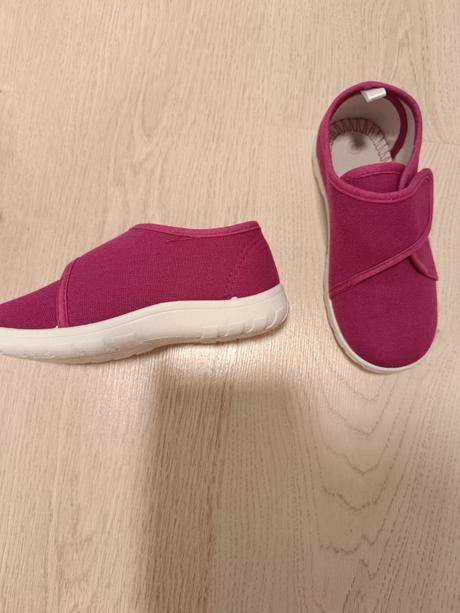 Platenky/prezuvky v. 28, pepco,28