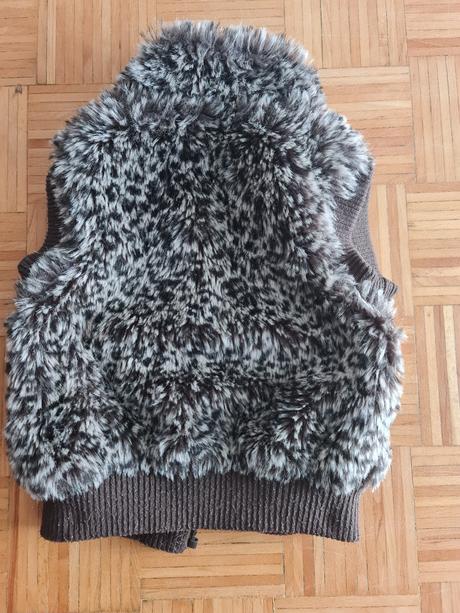 Kožušinková vesta, f&f,110