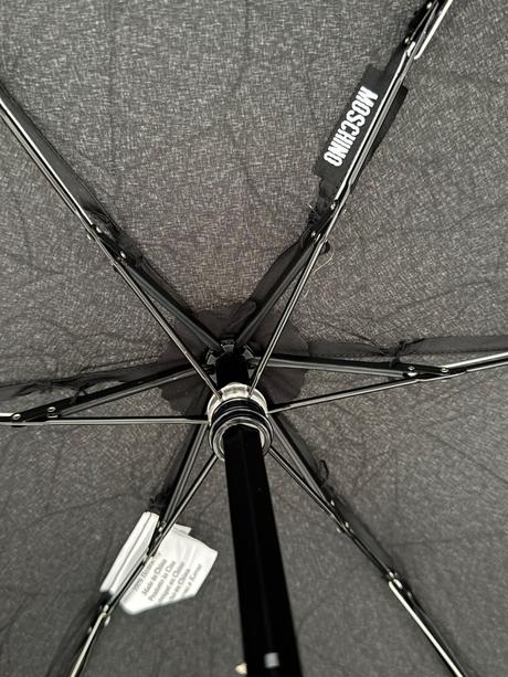 Dáždnik moschino, moschino