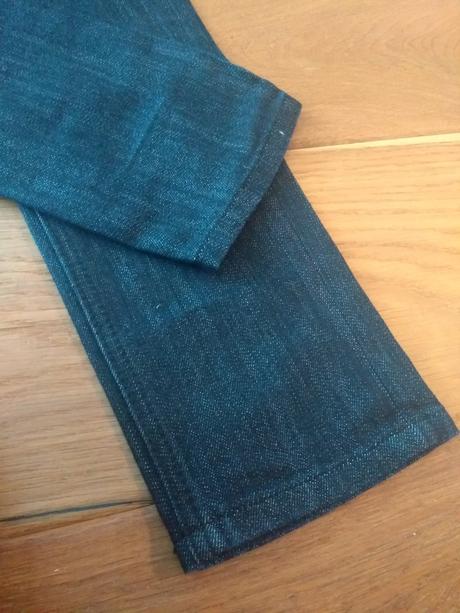 Tmavomodré dámske rifle, 34