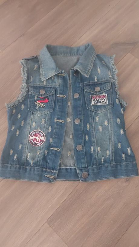 Dievcenska riflova vesticka, 152