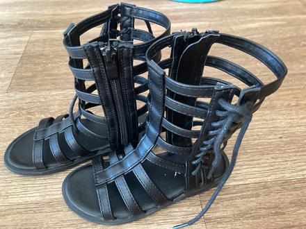 Letné sandálky, 25