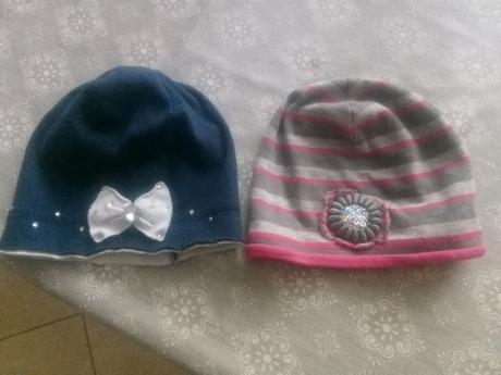 Bavlnené čiapky spolu, 98