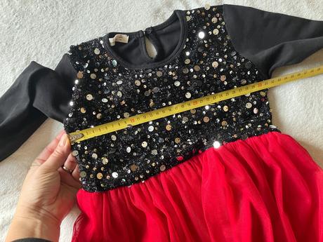 Saty s flitrami, 116