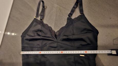 Elastická spodnica pod úzke šaty zoštíhľujúca, h&m,m