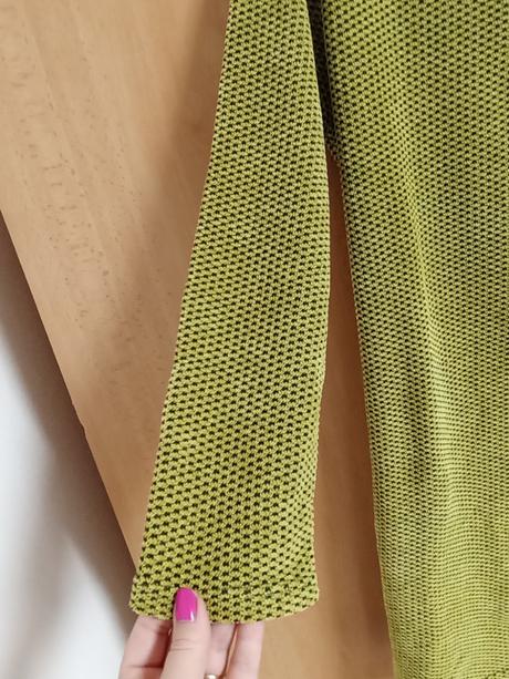 Predĺžený svetrík s vreckami l, l