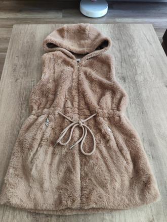 Prechodná kožušinová vesta, gate,34