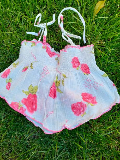 Ružičkové tielko, 104