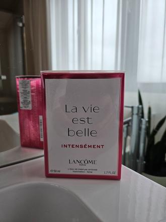 Lancome la vie este belle, 