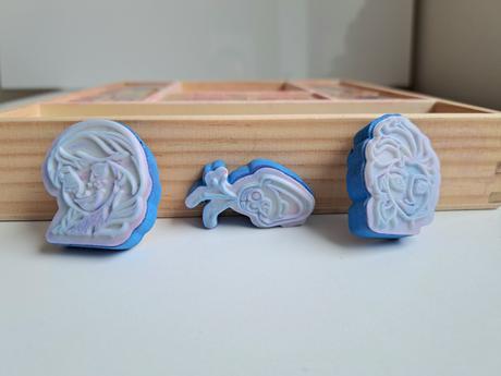 Pečiatky pre dievčatá,