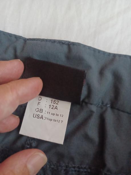 Trojštvrťové turistické nohavice, 152