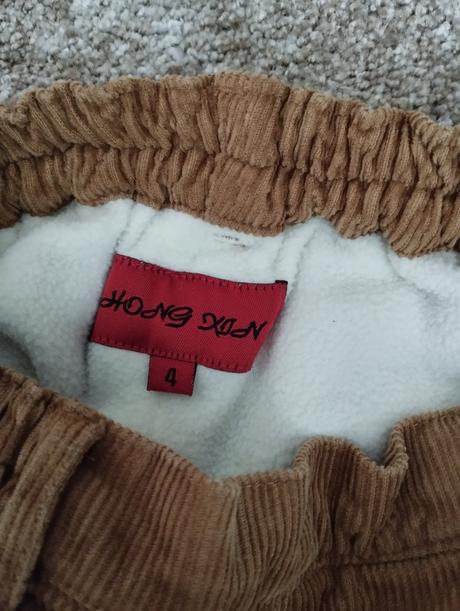 Oteplené  menčestrové nohavice, 110