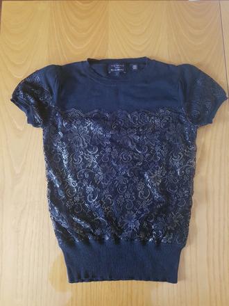 Elegantny top s krajkou ted baker, s