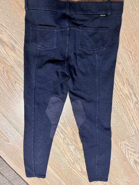 Jazdecke nohavice, 152