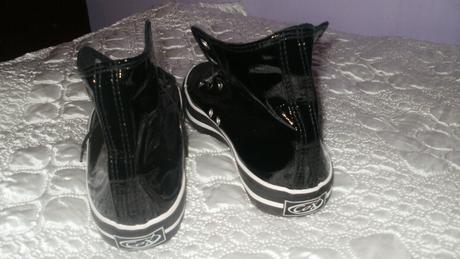 Čierne lesklé tenisky, 40