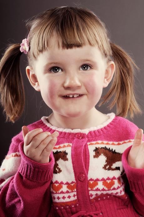 Ruzovy svetrik s hnedymi konikmi, h&m,104