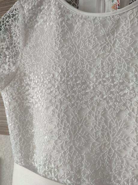 Šaty na 1.sv. prijímanie, 152