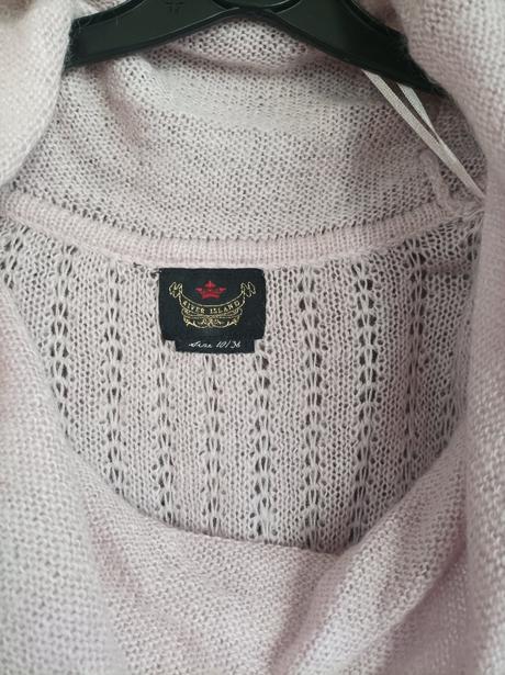 Sveter, river island,36