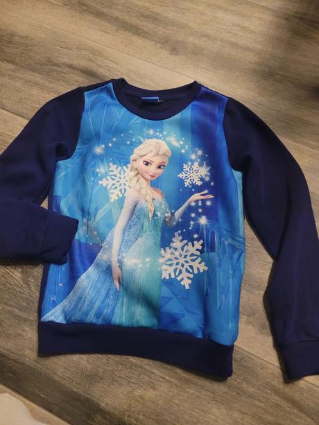 Sveter, disney,146