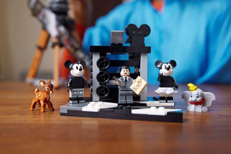 Lego limitovaná edícia 100 rokov walta disneyho, 
