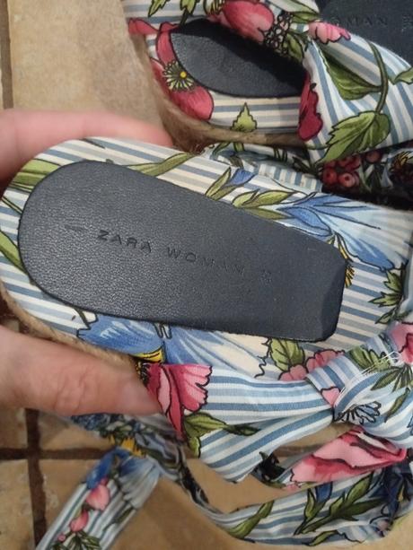 Zara sandále, zara,38