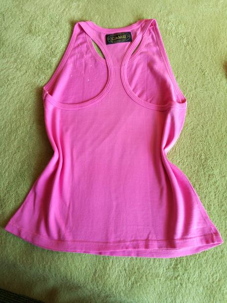 2x dievčenské tričká.152-158, 152