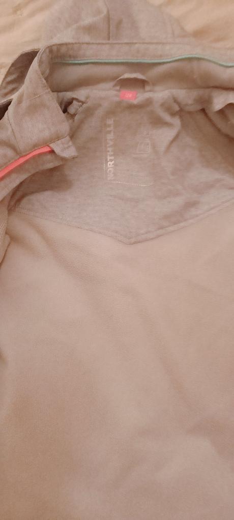 Pekná bunda, c&a,128