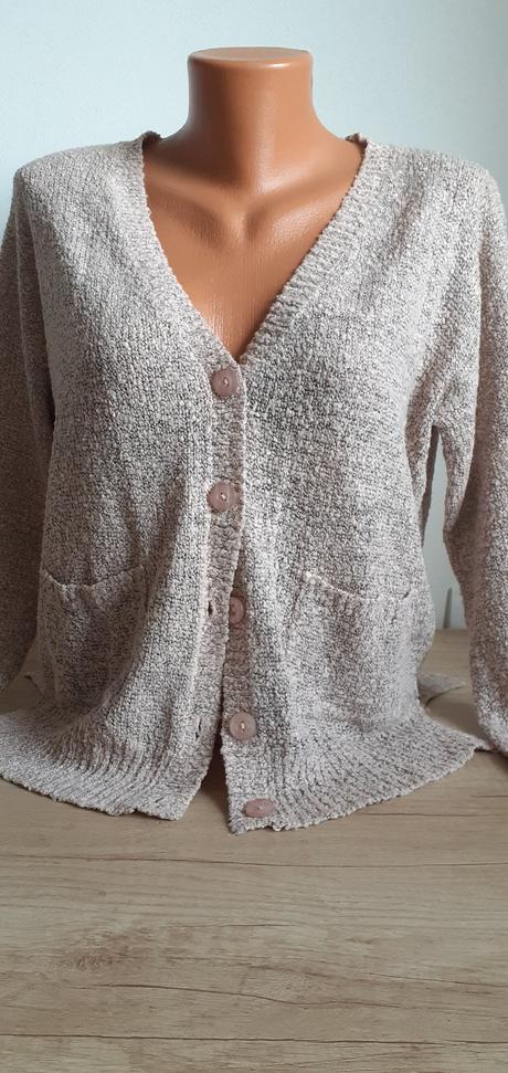 Svetrík na zapínanie, s