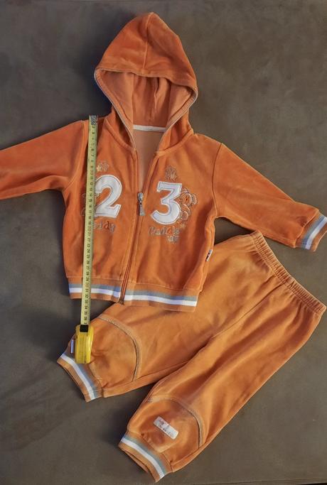 Tepláková súprava, 80