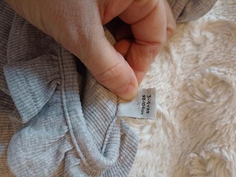 Dievčenské body 98-104, tu,104