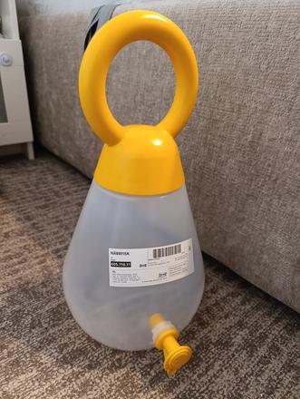 Džbán s kohutikom,