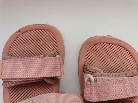 Dievčenské sandálky, 26